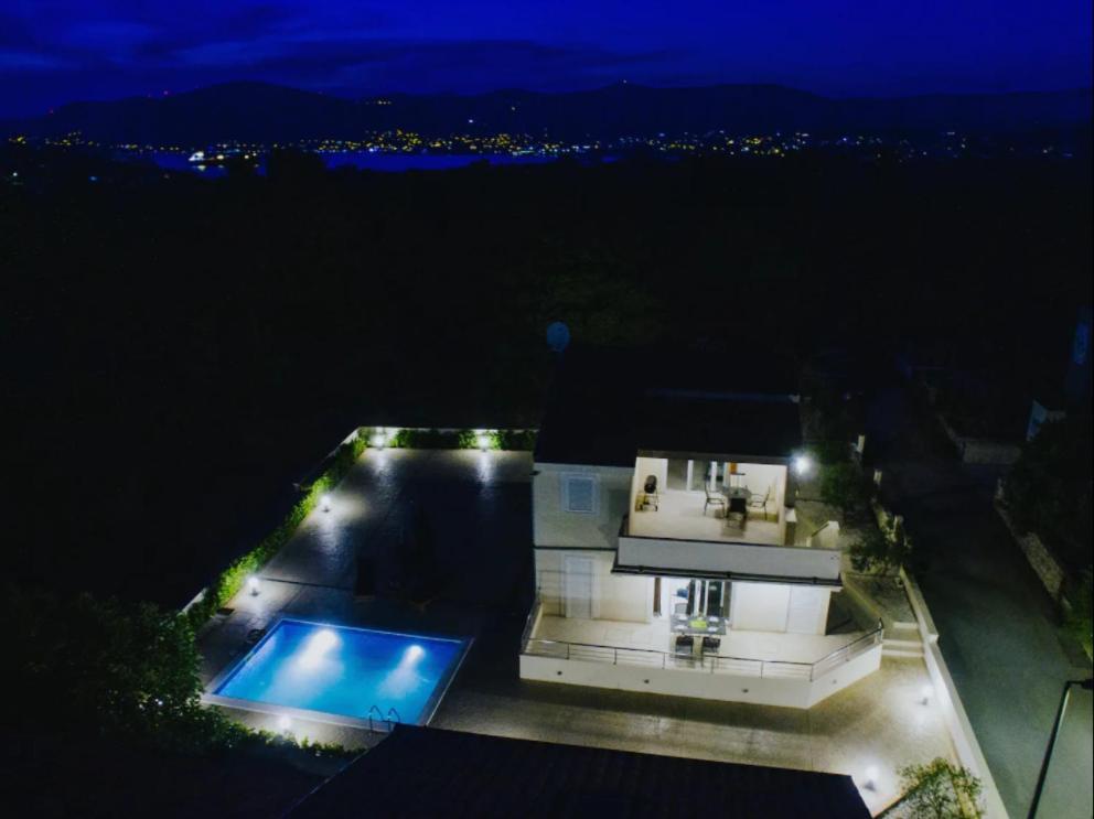 Villa Vinko トロギール エクステリア 写真