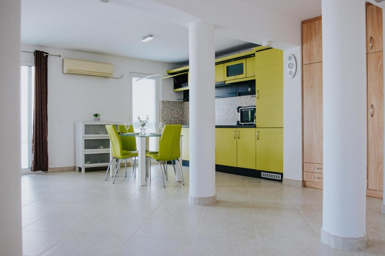 Villa Vinko トロギール エクステリア 写真